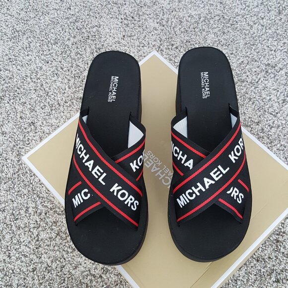 Michael Kors Wedge Platform Slide Logo Print Sandal 9 Black Straps Flip Flop - Picture 2 of 10